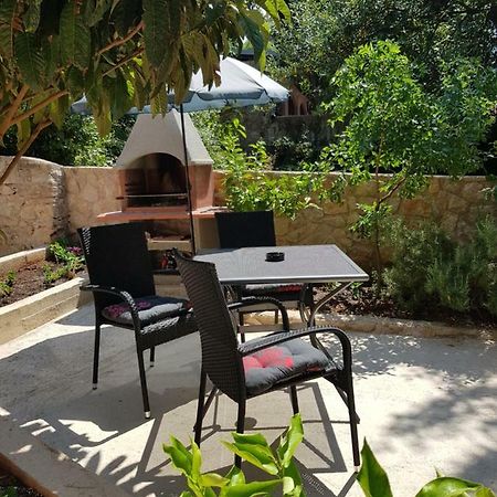 Apartment Zdenka Вели-Лошинь Экстерьер фото
